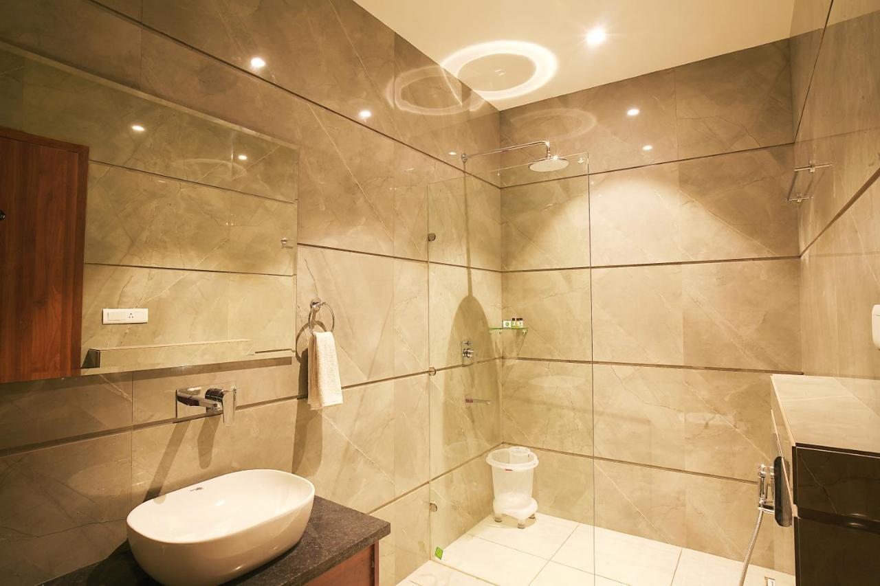 Hotel Green Land Heights Amritsar Esterno foto