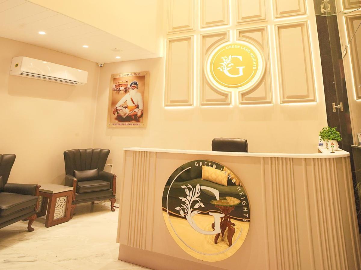 Hotel Green Land Heights Amritsar Esterno foto